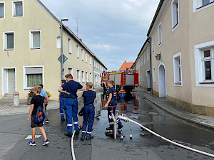 Bild Jugendfeuerwehr Gemeinde Vilseck präsentiert sich am Herbstmarkt 2021
